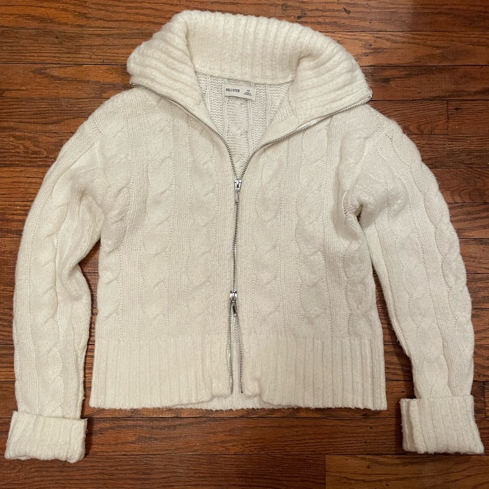 Hollister 2 way zipper coat